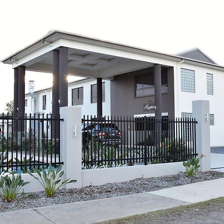 Western Downs Motor Inn Miles Dış mekan fotoğraf