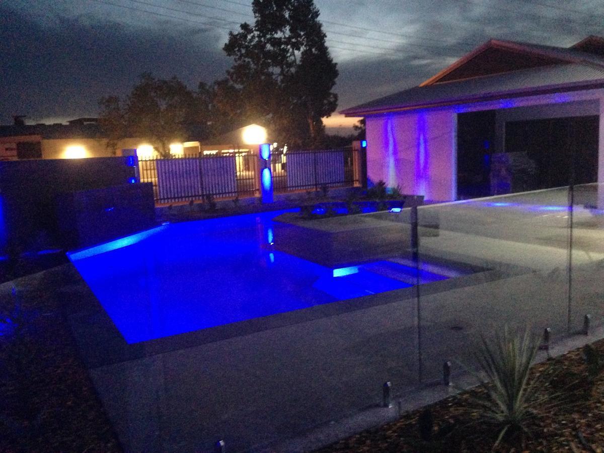 Western Downs Motor Inn Miles Dış mekan fotoğraf