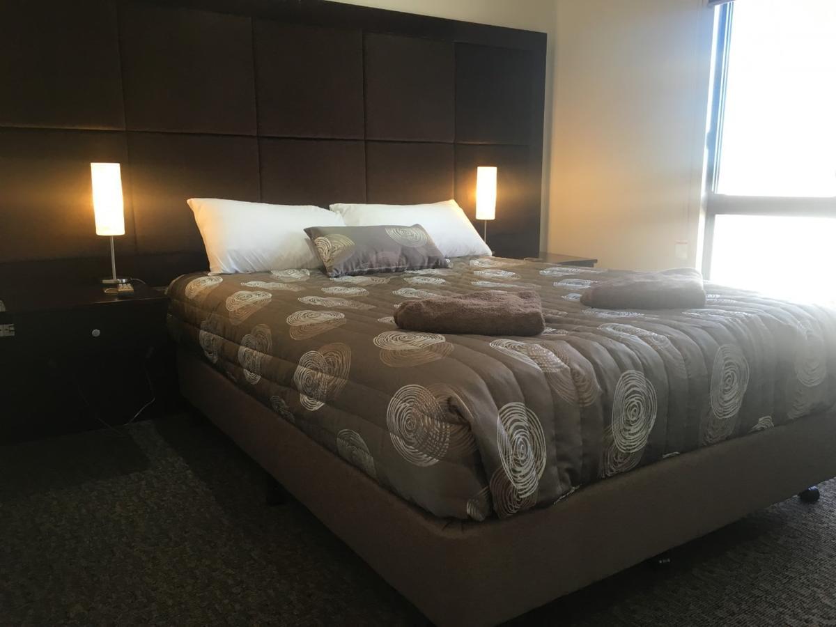 Western Downs Motor Inn Miles Dış mekan fotoğraf